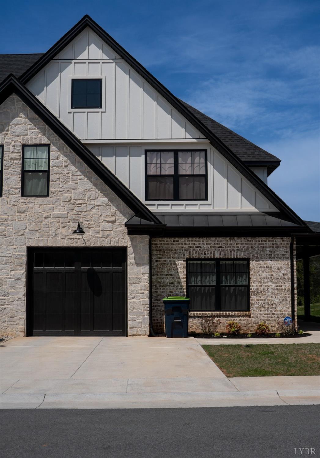 1022 North Westyn Loop - 1